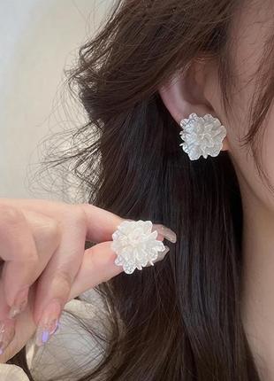 Нові ніжні білі сережки у формі квітів, біжутерія
