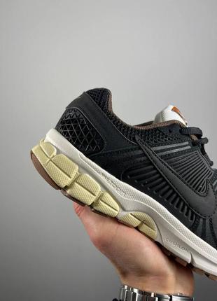 Кроссовки nike zoom vomero 5 4