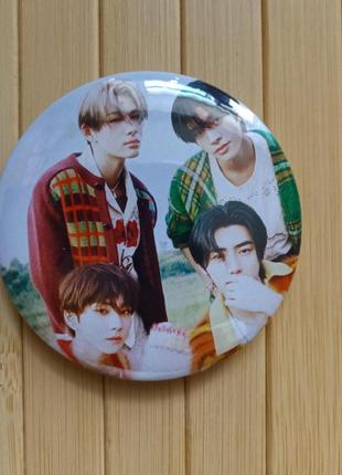 Значок енхайпен enhypen 5,6 см