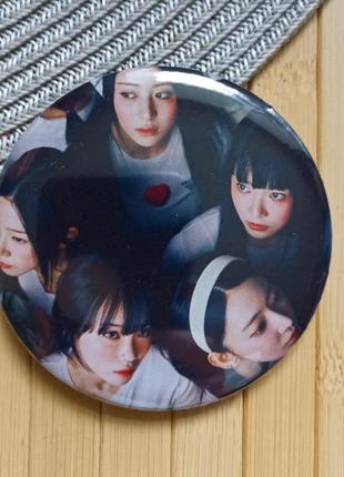 Значок ле серафім ле серафим le sserafim 7,5 см