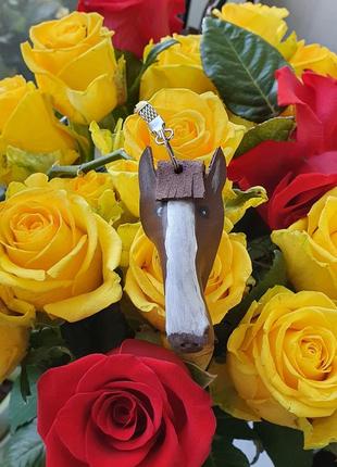 Брелок ручной работы из кожи