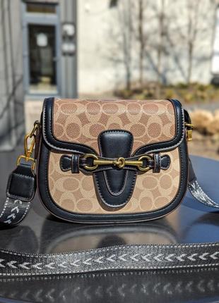 Сумка coach крос боді чорний є