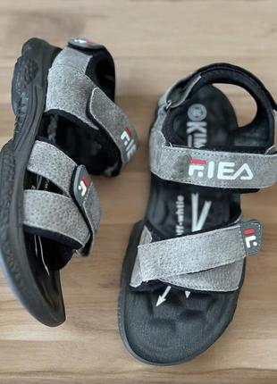 Підліткові босоніжки,сандалії