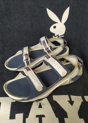Сандалии nike air presto danger desert blue color code