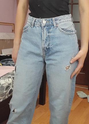 Женские джинсы bershka