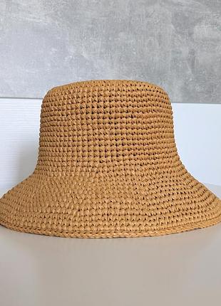 Панама с удлиненными полями. рафия