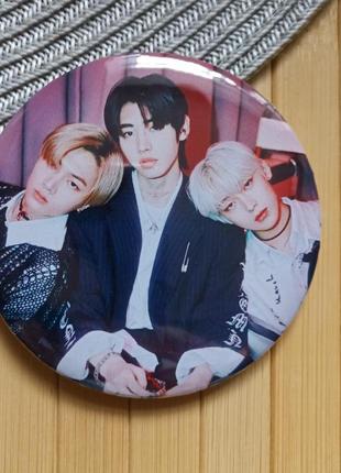 Значок енхайпен enhypen 7,5 см