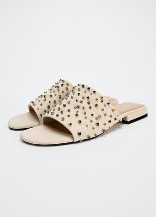 Шльопанці жіночі бежеві з стразами zara new