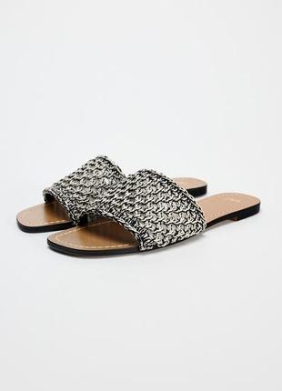 Шльопанці жіночі сірі zara new