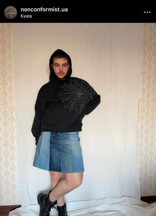 Худи с паутиной