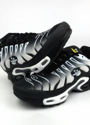 Nike tn (black & white)