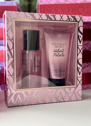 Подарочные наборы с самыми популярными ароматами victoria’s secret5 фото