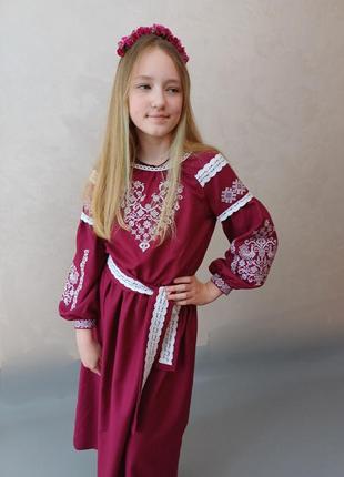 Сукня вишита дитяча