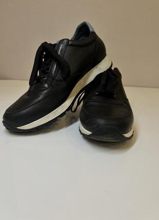 Кроссовки vitto rossi