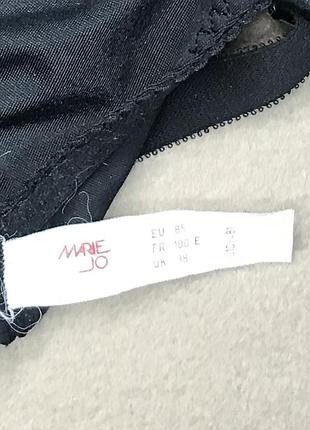 Бюстгальтер