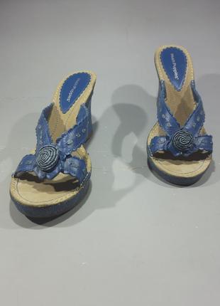 Шлепанцы hush puppies
кожа
размер - 40
стелька - 26 см