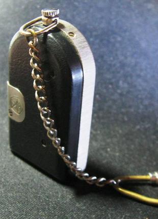 Годинник будильник-променя дорожні кишенькові зір у справному стані!!