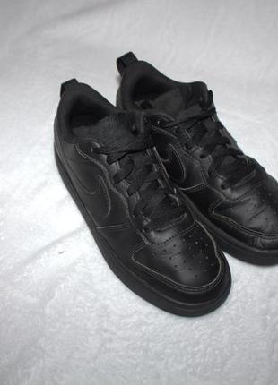 Кросівки фірми nike 36,5 розмір по устілці 24 см