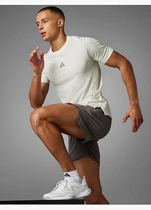 Чоловіча футболка