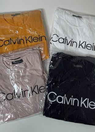 Футболка жіноча з принтом calvin klein, кельвін кляйн, 5 кольорів