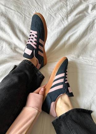 Жіночі кросівки adidas spezial handball core black clear pink gum8 фото