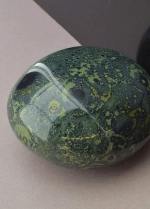 Камень яшма натуральный 086431