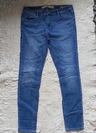 Джинси м