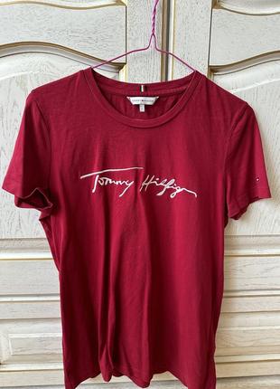 Оригинальная футболка от tommy hilfiger