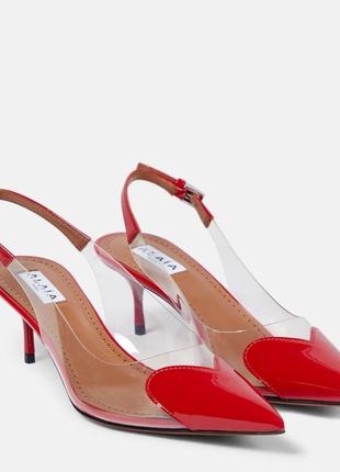 Босоніжки в стилі alaia heart