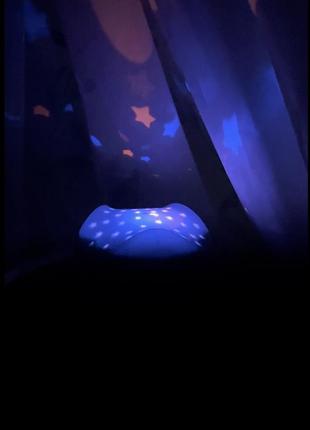 Музичний мобіль із проєктором 3 в 1 блакитний infantino.