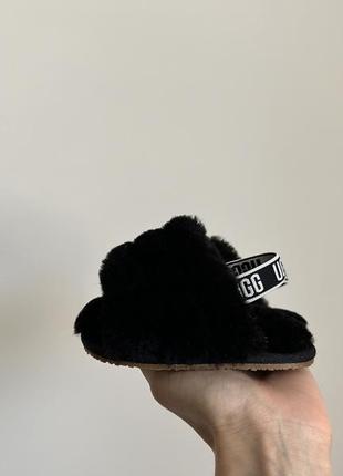Нові дитячі босоніжки ugg
