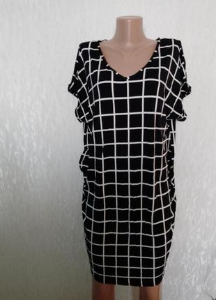 Красиве фірмове плаття 👗 16 розміру