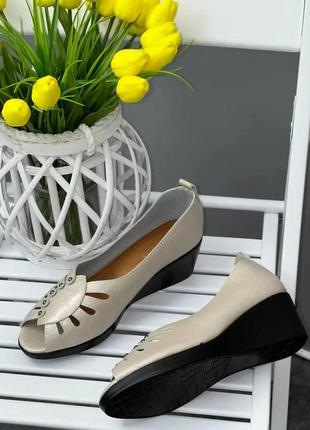 Жіночі туфлі. великі розміри 41, 42, 43