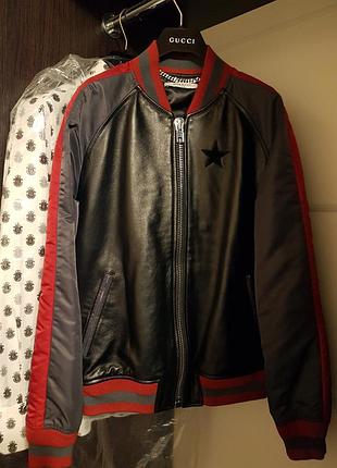 Куртка givenchy.