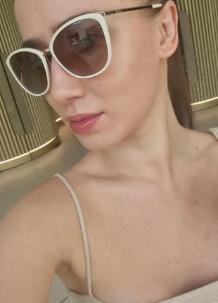 Окуляри max mara великі молочного кольору з коричневими склами оригінал