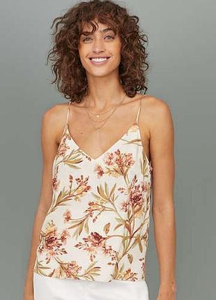 Штапельная майка футболка в цветах топ с треугольным вырезом