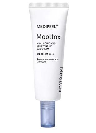 Солнцезащитный крем для лица medi-peel hyaluronic acid aqua mooltox mild tone up sun cream spf 50+