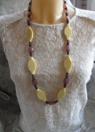 Кольє зі слоновою кісткою