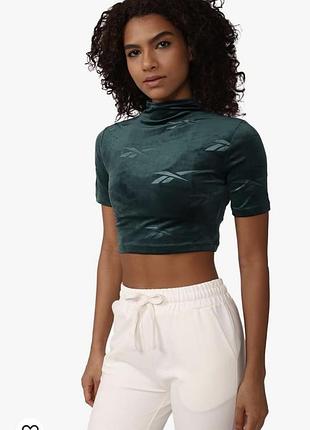 Укорочений топ футболка зелена  reebok forest green