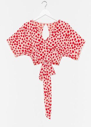 Розовая блуза в сердечки корсетного типа от quiz с открытой спиной на банту