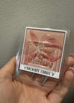 Sisley l’orchidée corail пудра-румяна