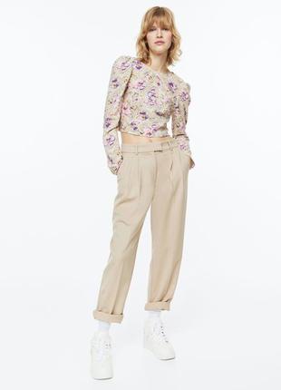 Укорочена блуза з крепу h&m квіти етикетка