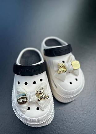 Сабо crocs кроксы детские кроксы женские на патформе с украшениями crocs с бантиком...