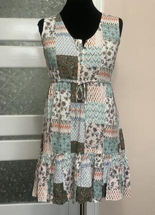 Легке натуральне літнє платтячко