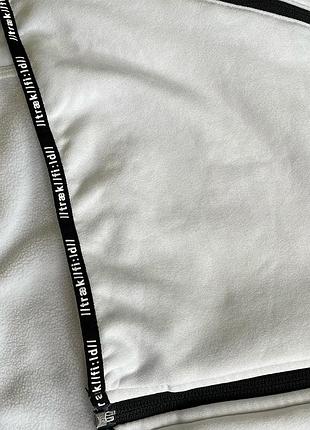 Белая спортивная кофта с прорезями для пальчиков и капюшоном h&m sport4 фото