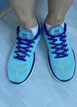 Кроссовки nike, размер 39