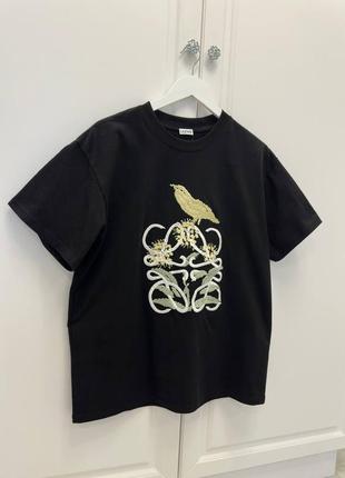 Футболка и джинсы loewe