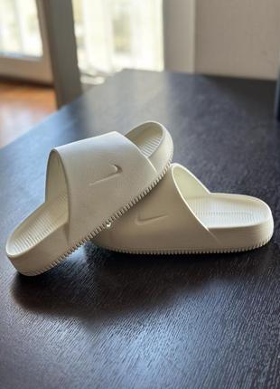 Тапочки nike calm slide sandals white