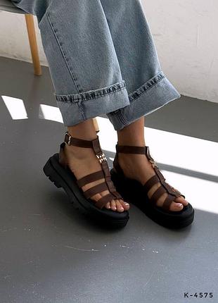 Босоножки кожаные4 фото