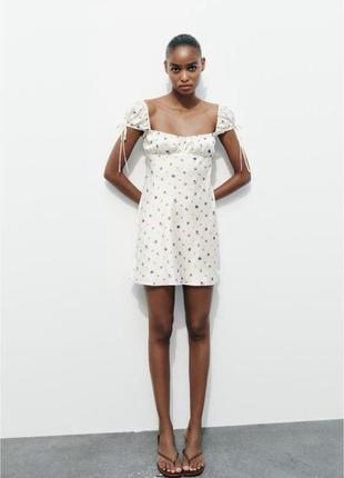 Легка сатинова сукня zara